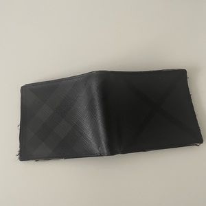 Burberry wallet